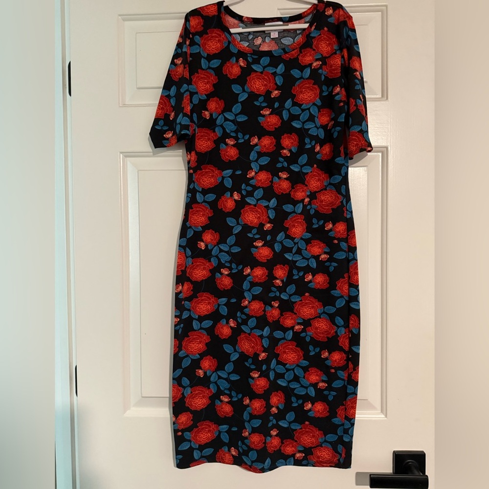 LuLaRoe Julia Pencil Dress, Size Small, EUC